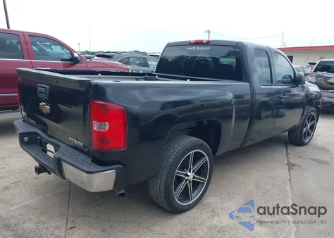 2008 Chevrolet Silverado C1500 из США, поврежденный, VIN 1GCEC19J88Z113006